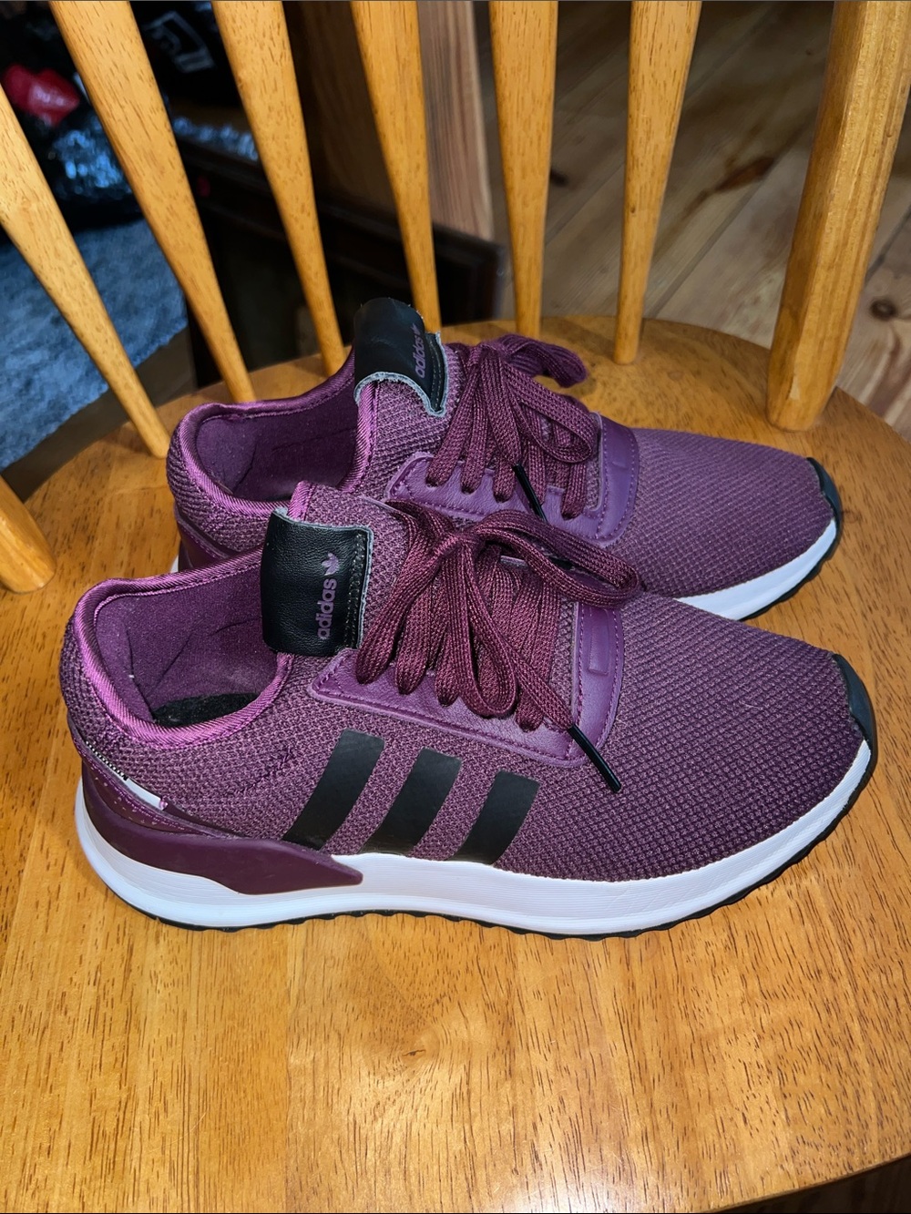 adidas Women’s Maroon Mesh Lace-Up Athletic Sneakers 7